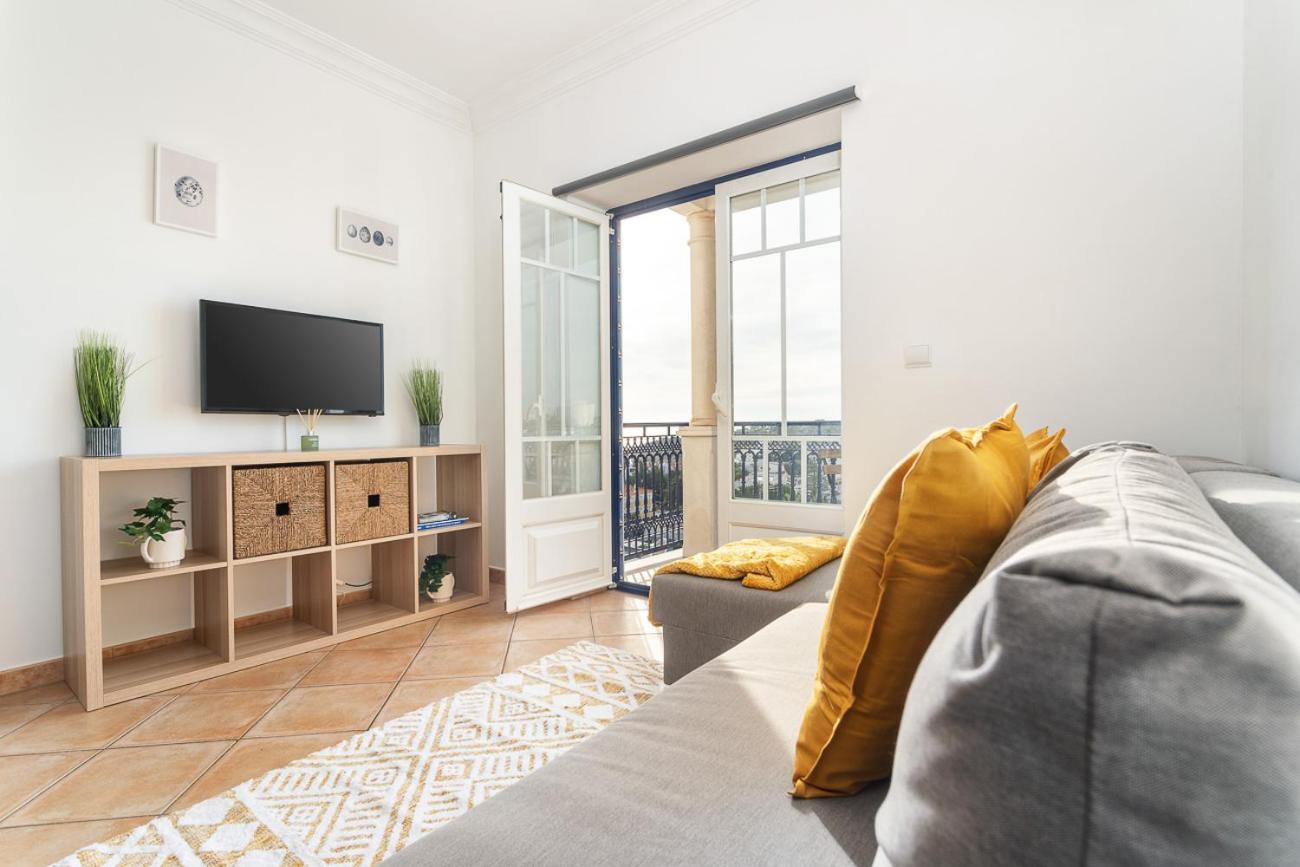Wonderful Flats With Pool By Host Wise Appartement Albufeira
