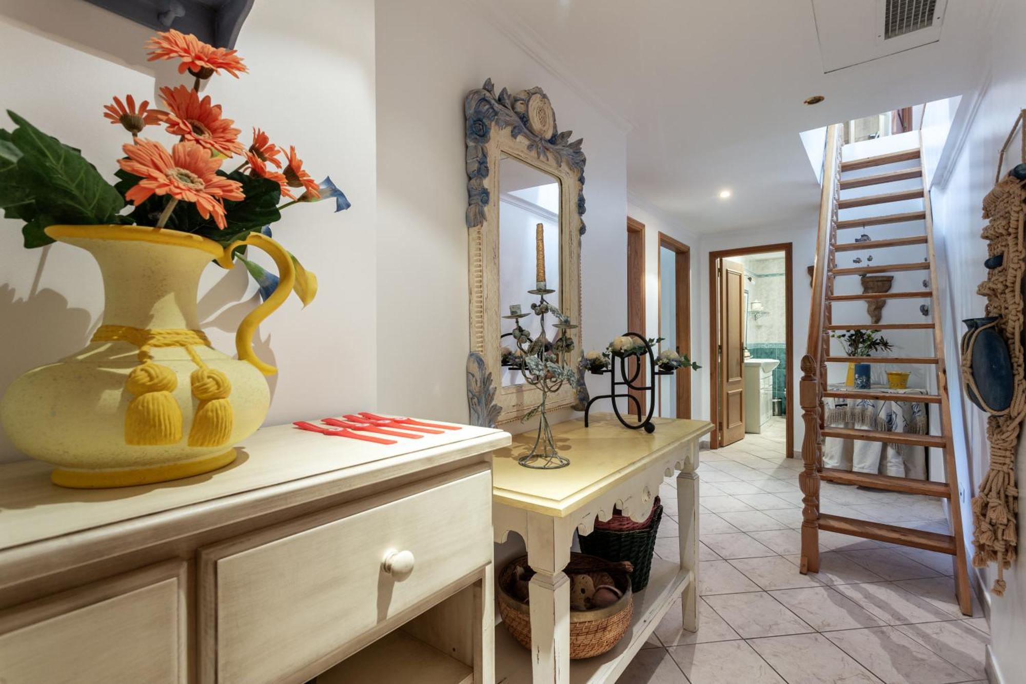 Wonderful Flats With Pool By Host Wise Appartement