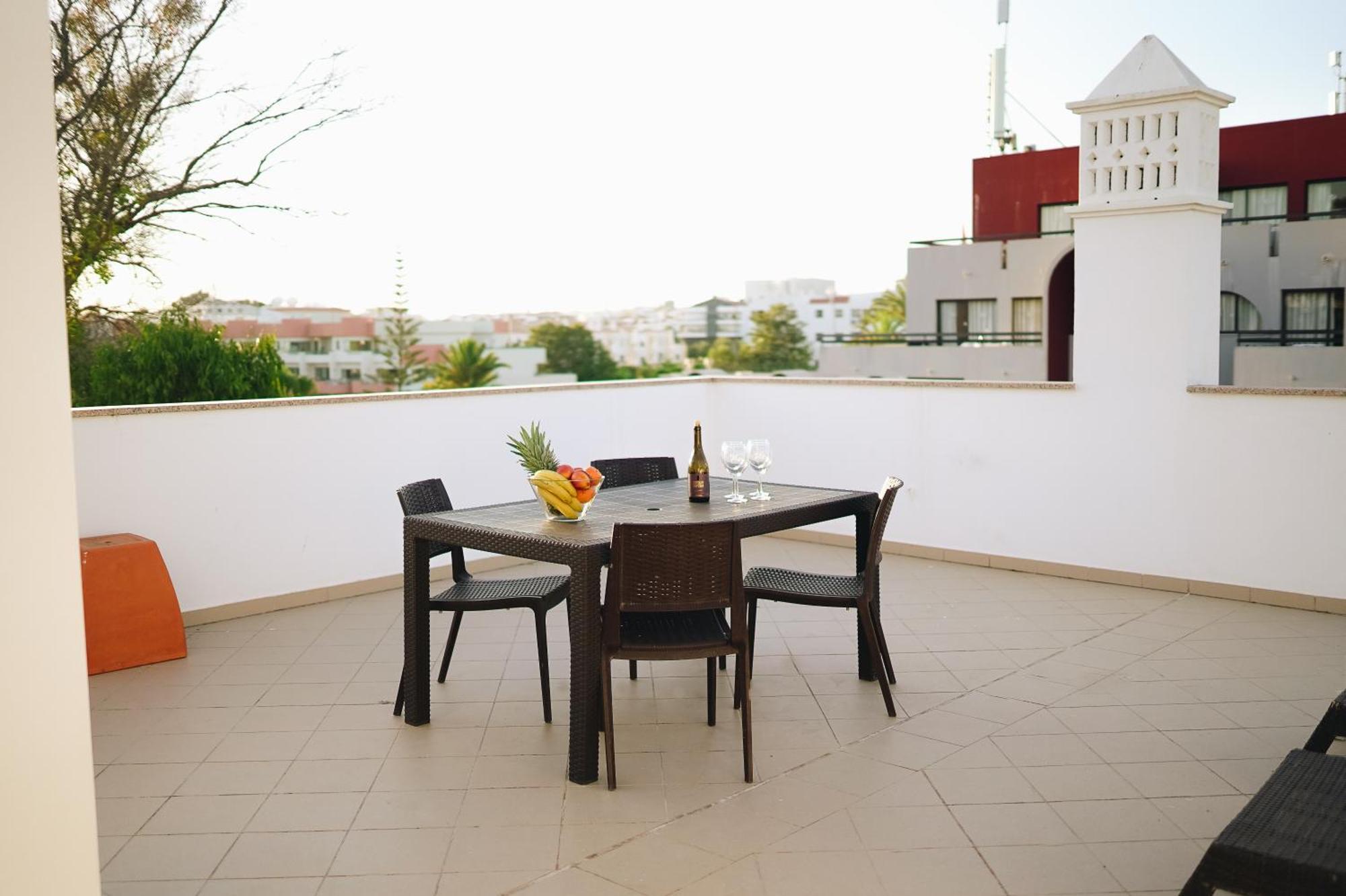 Appartement Wonderful Flats With Pool By Host Wise Albufeira
